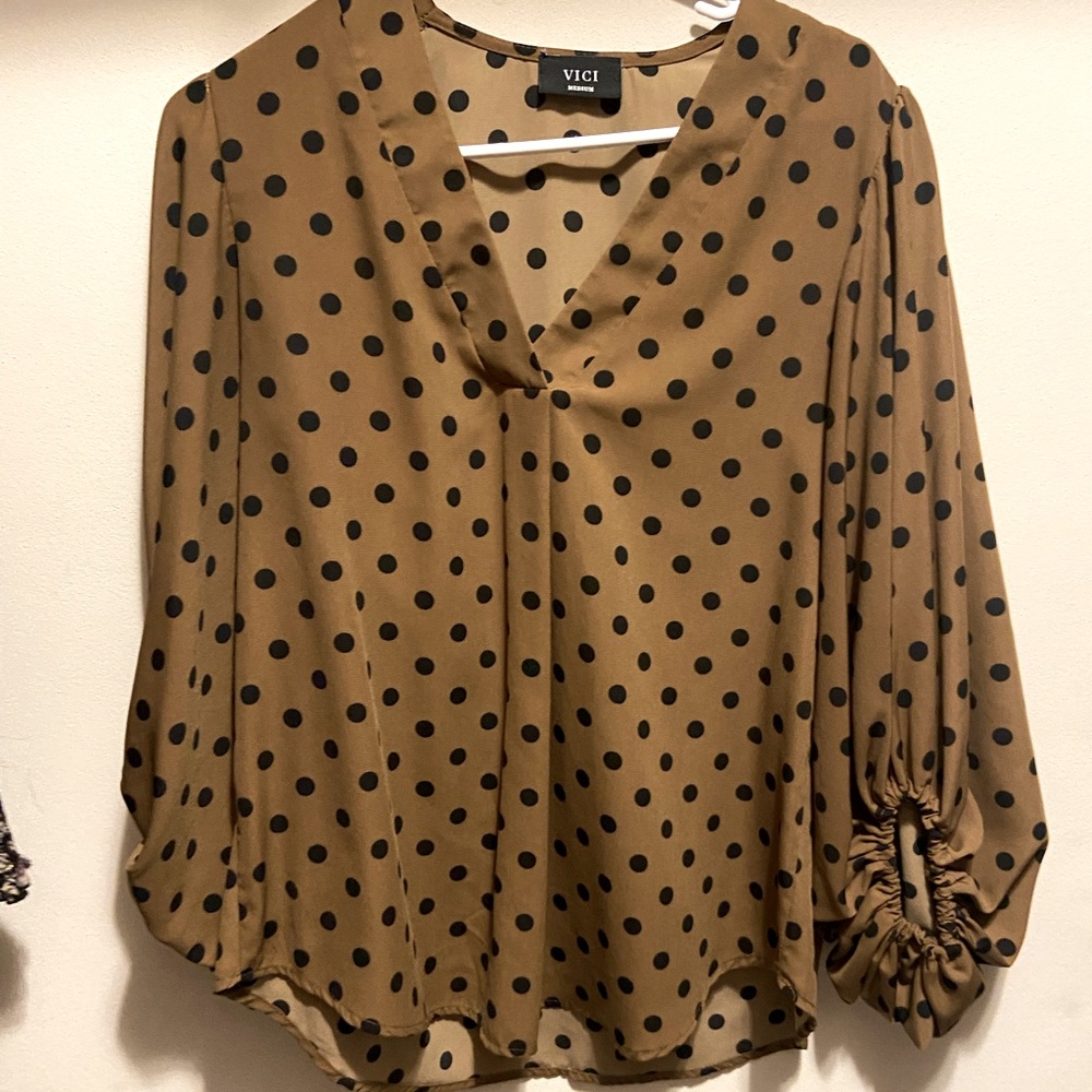 Vici Balloon Sleeve Top